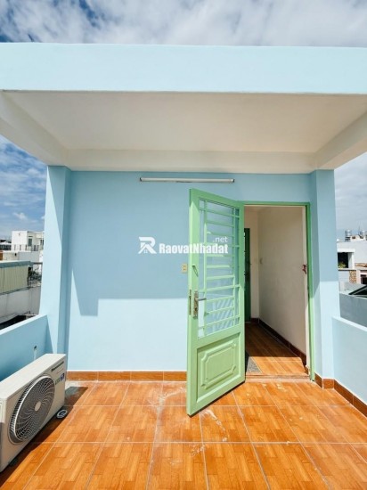 BÁN căn nhà 4 TẦNG CMT8, Q10 – DIỆN TÍCH 38M² giá chỉ NHỈNH 6 TỶ